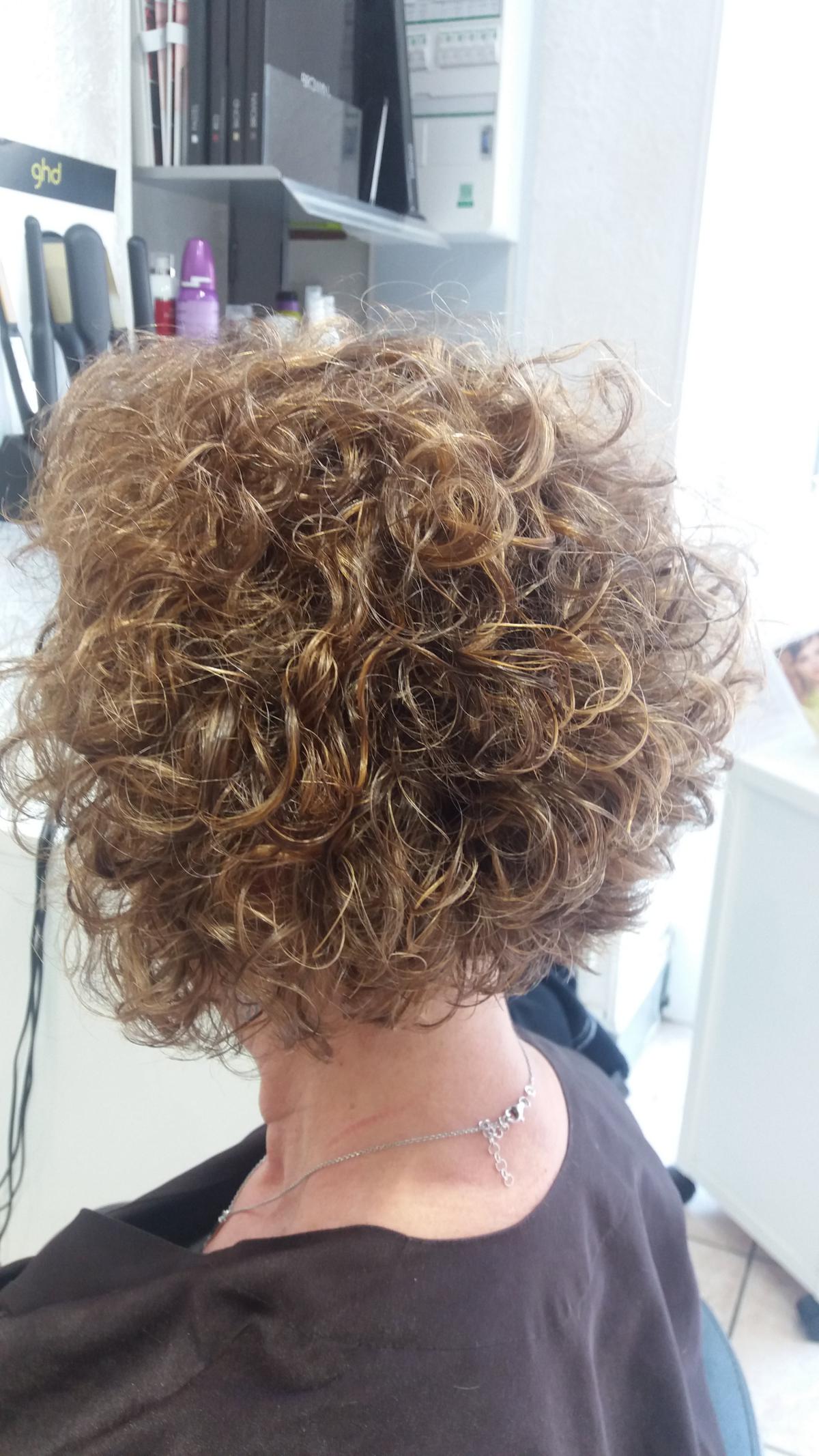 Coiffeur Montauban Pemanente wavy- mini vague